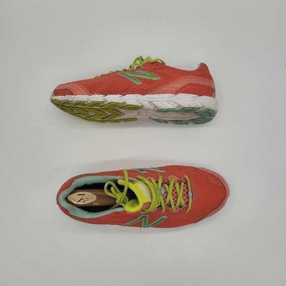 NEW BALANCE 590 V2 Running Shoes Women Size 9D Athletic Sneakers - Picture 12 of 16